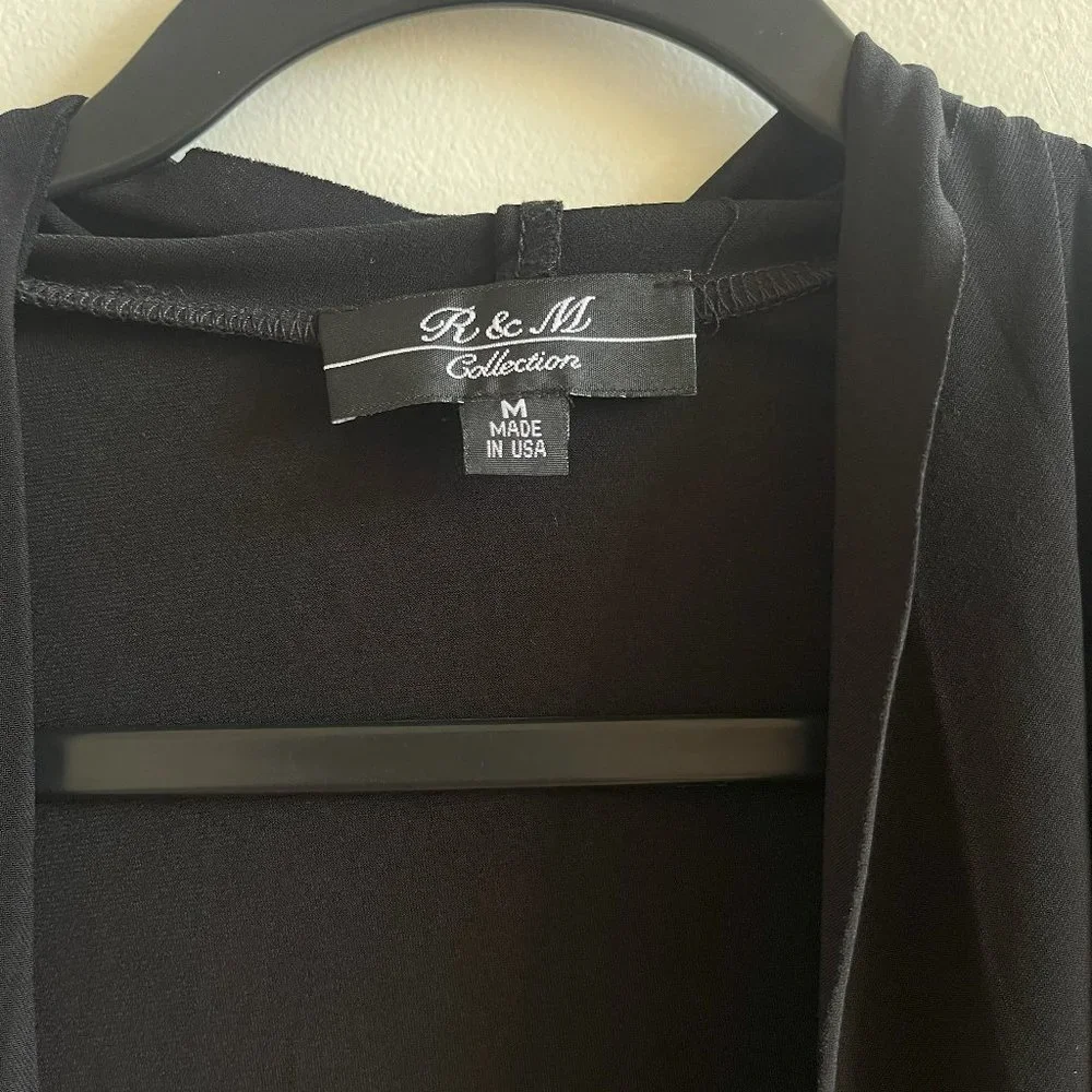 Size Medium * R&M Collection Top - Picture 2 of 4